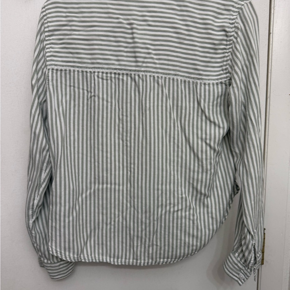 Beachlunchlounge Green and White Striped Shirt - Picture 3 of 3